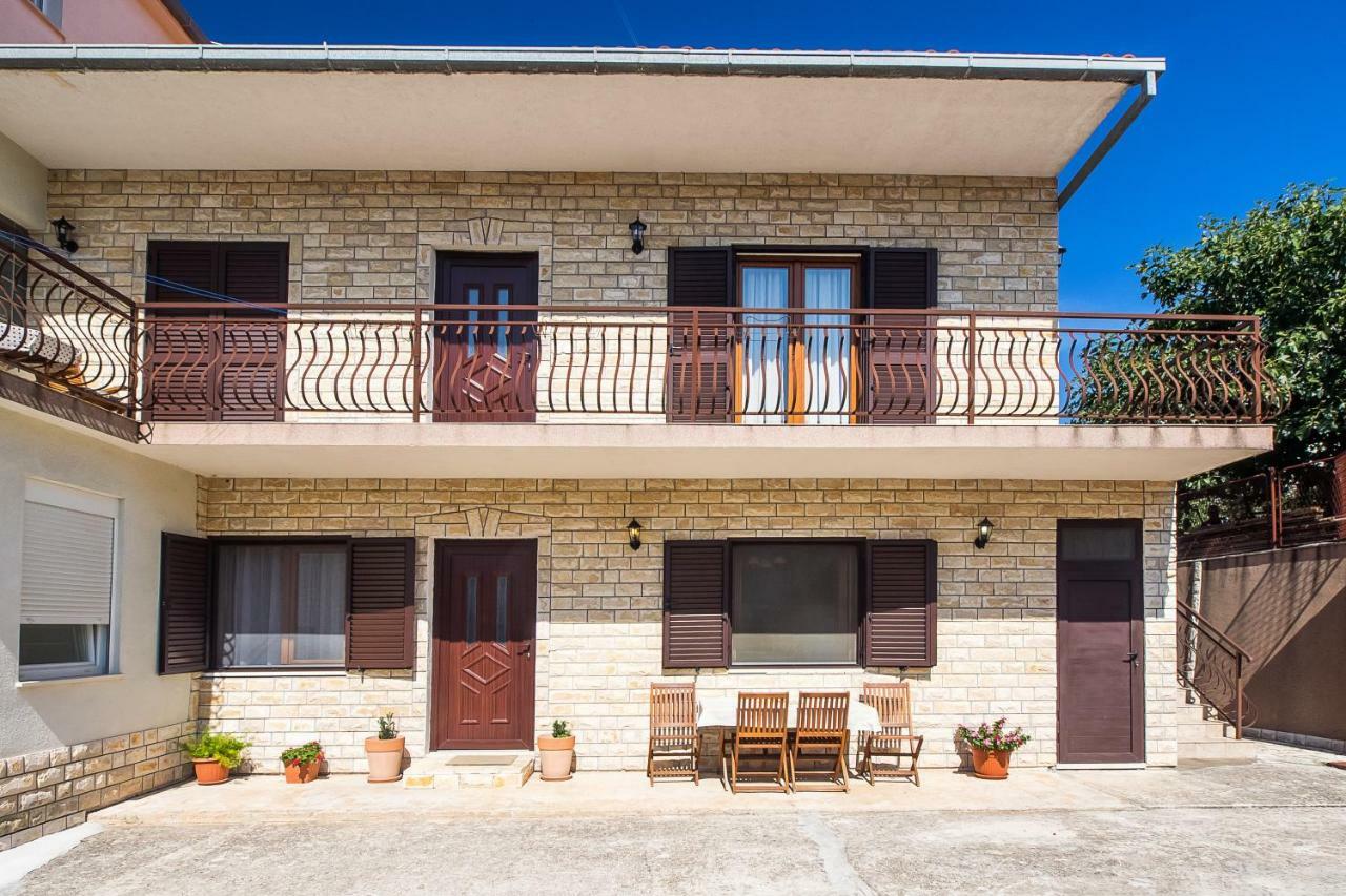 Apartment Olivera Τρογκίρ Εξωτερικό φωτογραφία