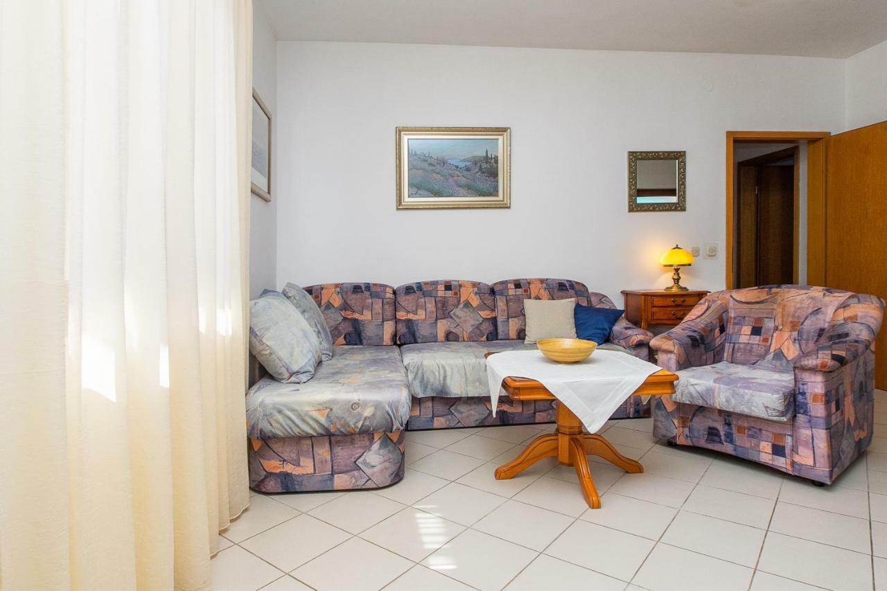 Apartment Olivera Τρογκίρ Εξωτερικό φωτογραφία