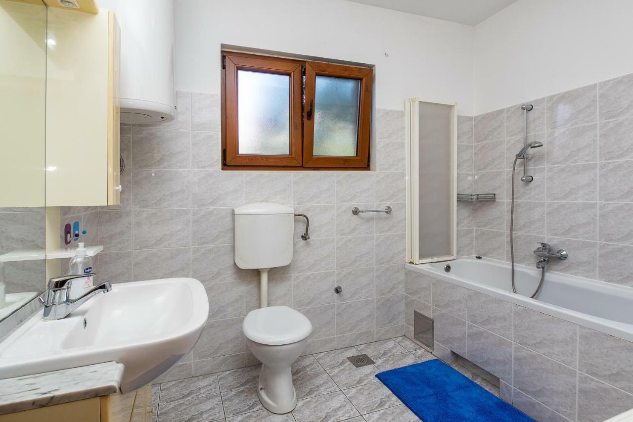Apartment Olivera Τρογκίρ Εξωτερικό φωτογραφία