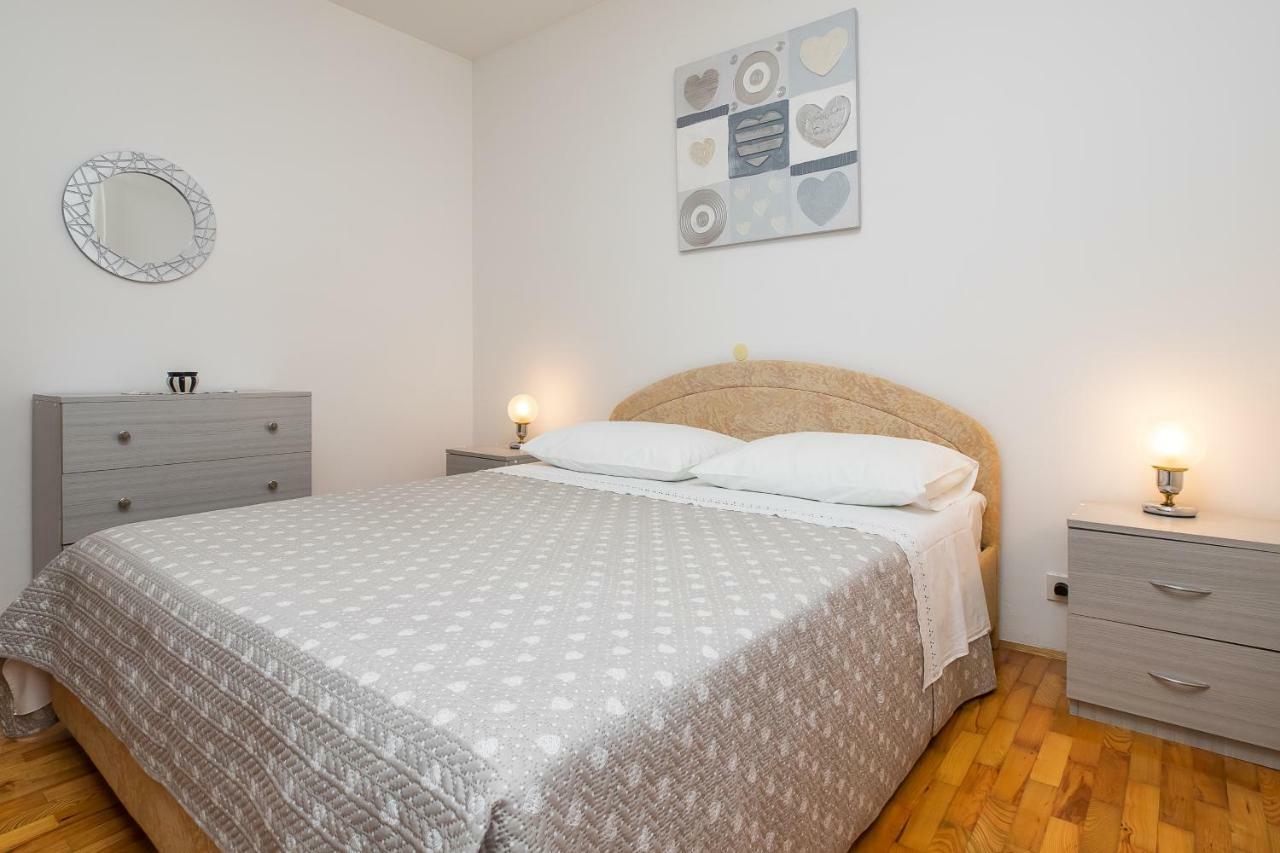 Apartment Olivera Τρογκίρ Εξωτερικό φωτογραφία
