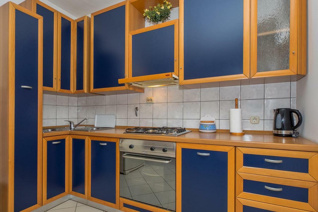 Apartment Olivera Τρογκίρ Εξωτερικό φωτογραφία
