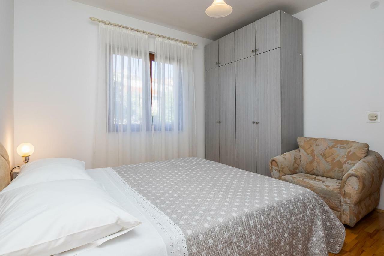 Apartment Olivera Τρογκίρ Εξωτερικό φωτογραφία